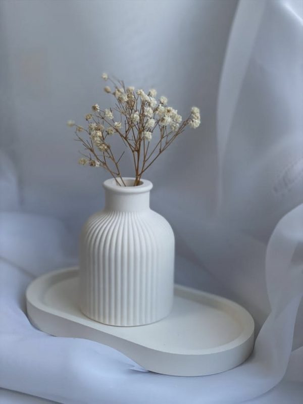 ZAAR Ribbed Decorative Vase