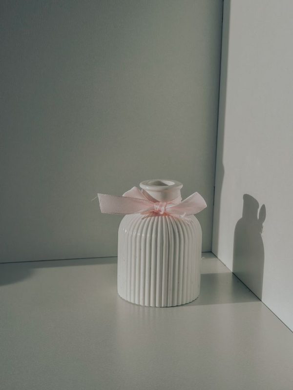 ZAAR Ribbed Decorative Vase